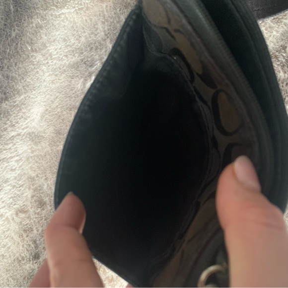 ✨ Coach Crossbody Bag ✨ - Picture 5 of 6